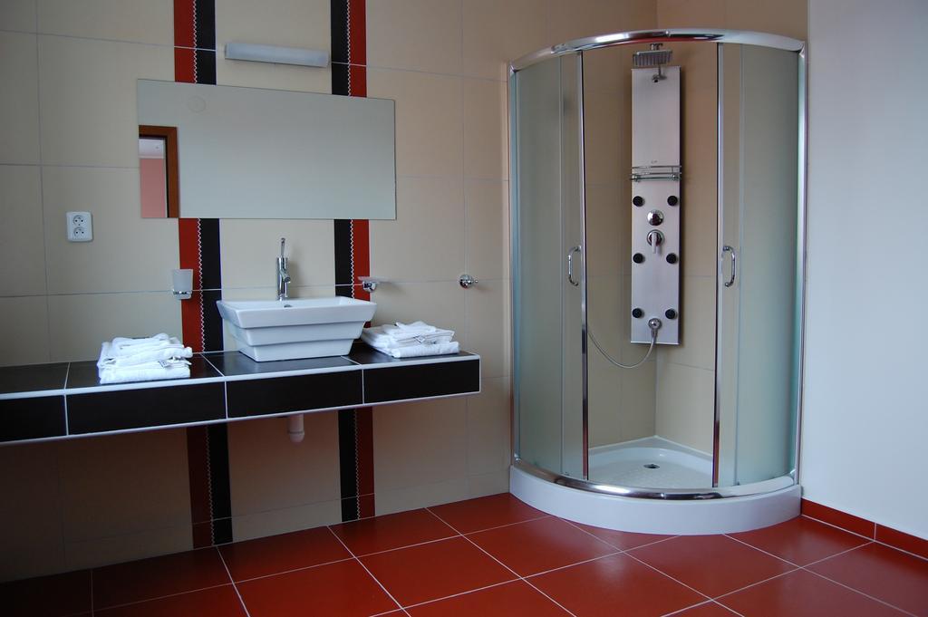 Hotel 21 Bratislava Habitación foto